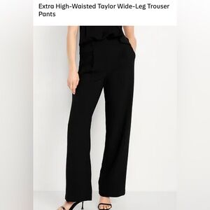 Old Navy Extra High-Waisted Taylor Wide-Leg Trouser
Medium
Black 
New with Tags!